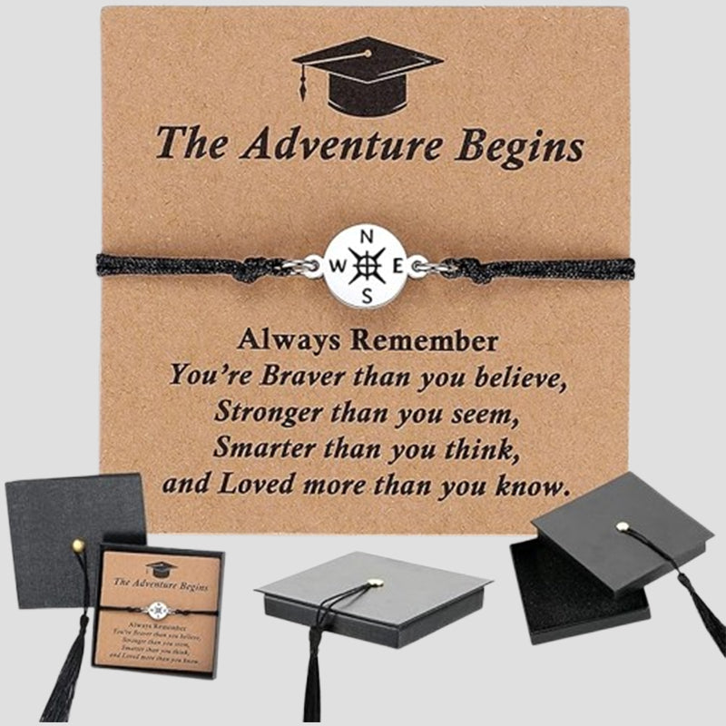 Simple Creative Graduation Bracelet With Bachelor's Hat Gift Box